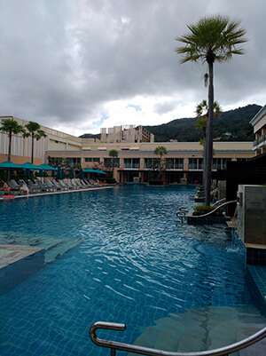Millennium Resort Patong Phuket 5* бассейн 2