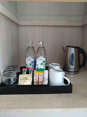 чай, кофе, вода, чайник в номере