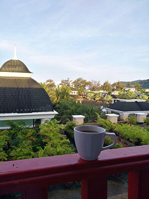 кофе на балконе номера